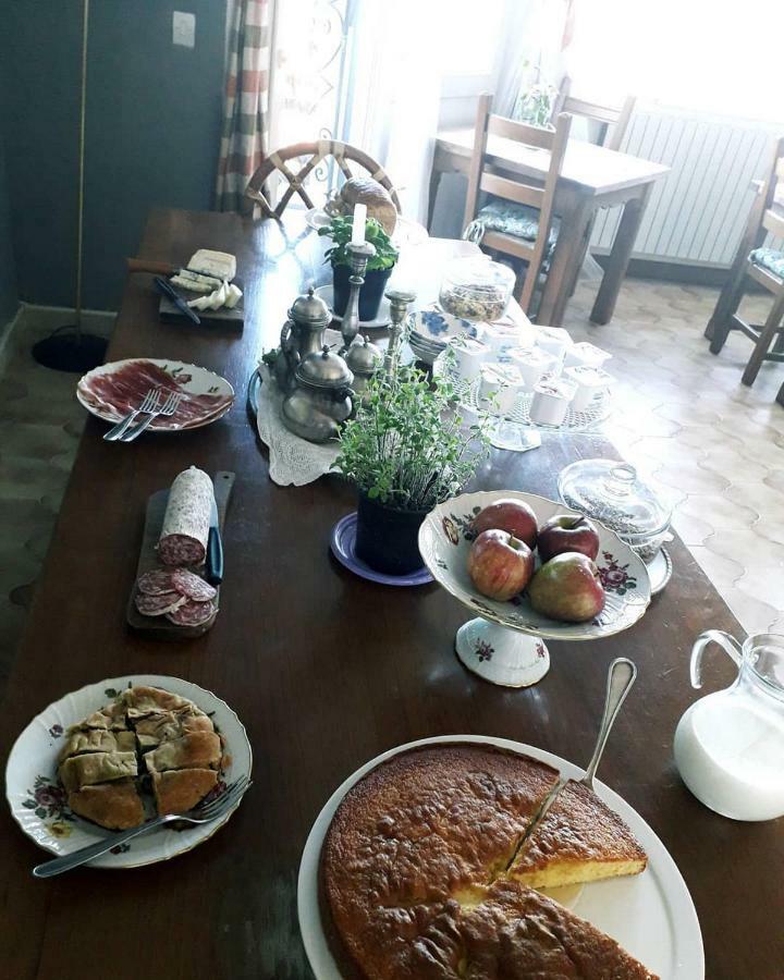 B&B Le Camelie Del Bosco Baiardo Dış mekan fotoğraf