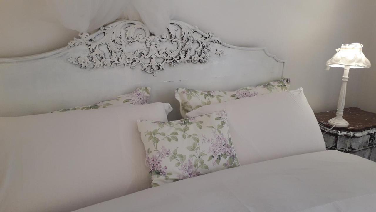 B&B Le Camelie Del Bosco Baiardo Dış mekan fotoğraf